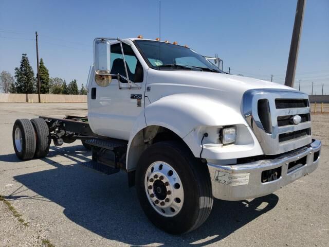 Ford F-750