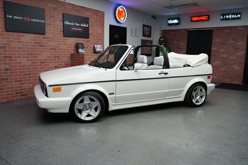 Volkswagen CABRIOLET