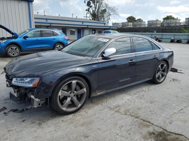 Audi S8