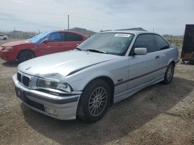 BMW 328iS