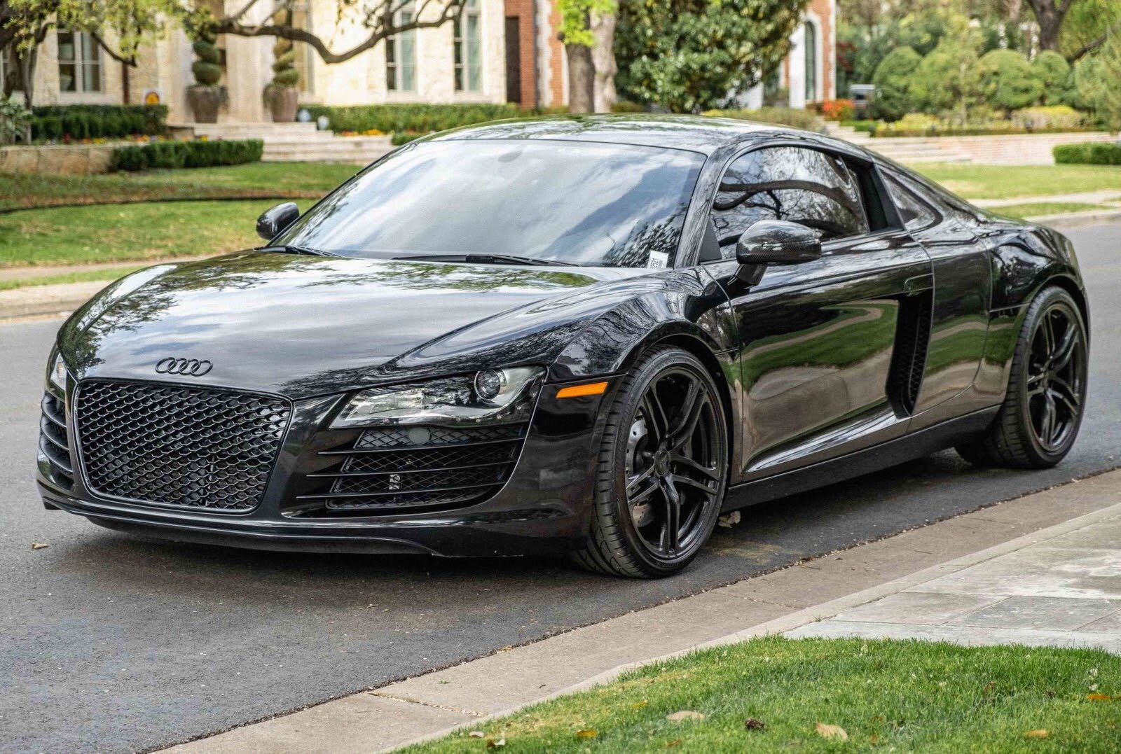 Audi R8