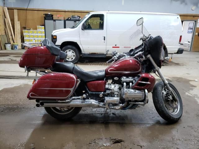 Honda GL1500CF (VALKYRIE INTERSTATE)