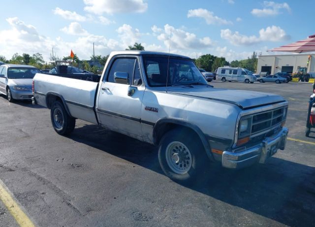 Dodge D-Series