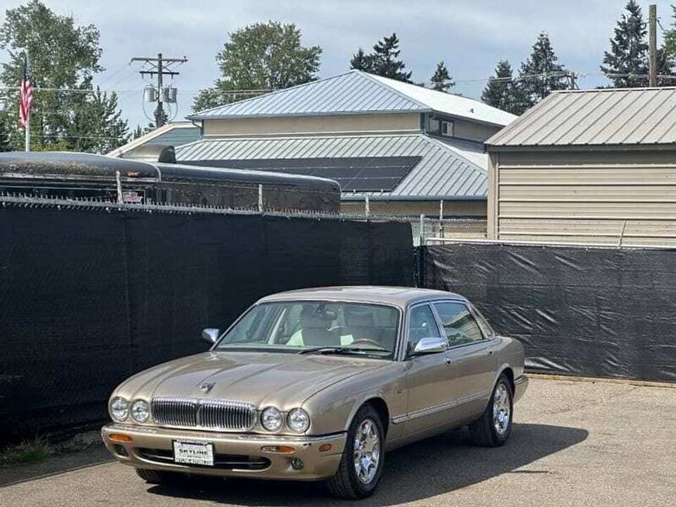 Jaguar Vanden Plas