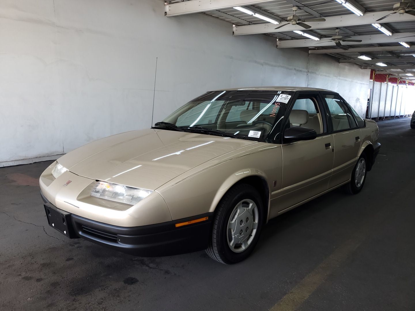 Saturn SL1