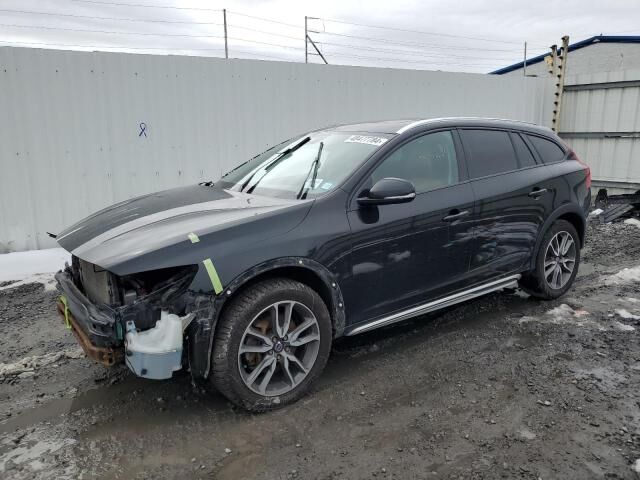 Volvo V60CC