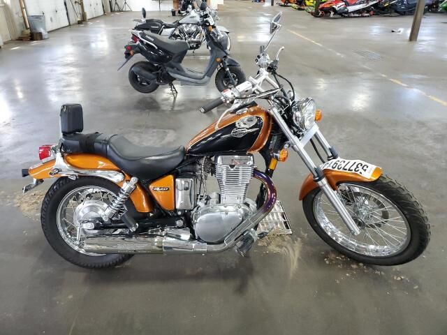 Suzuki LS650L