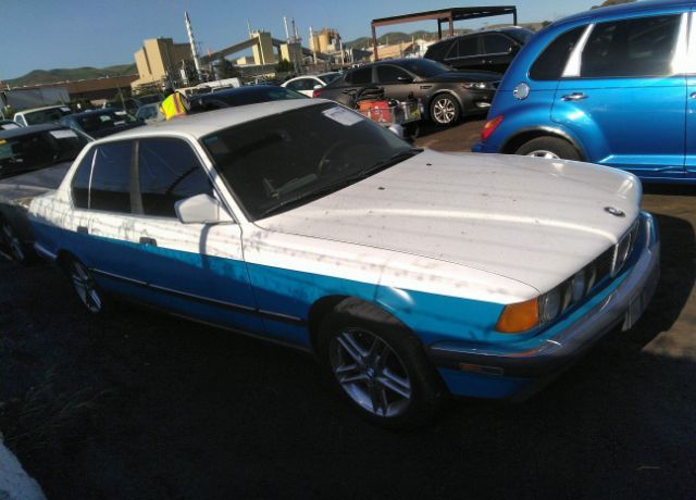 BMW 735i