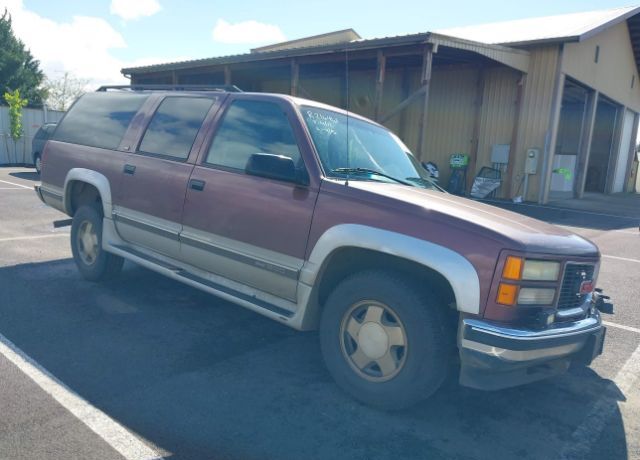 GMC Suburban
