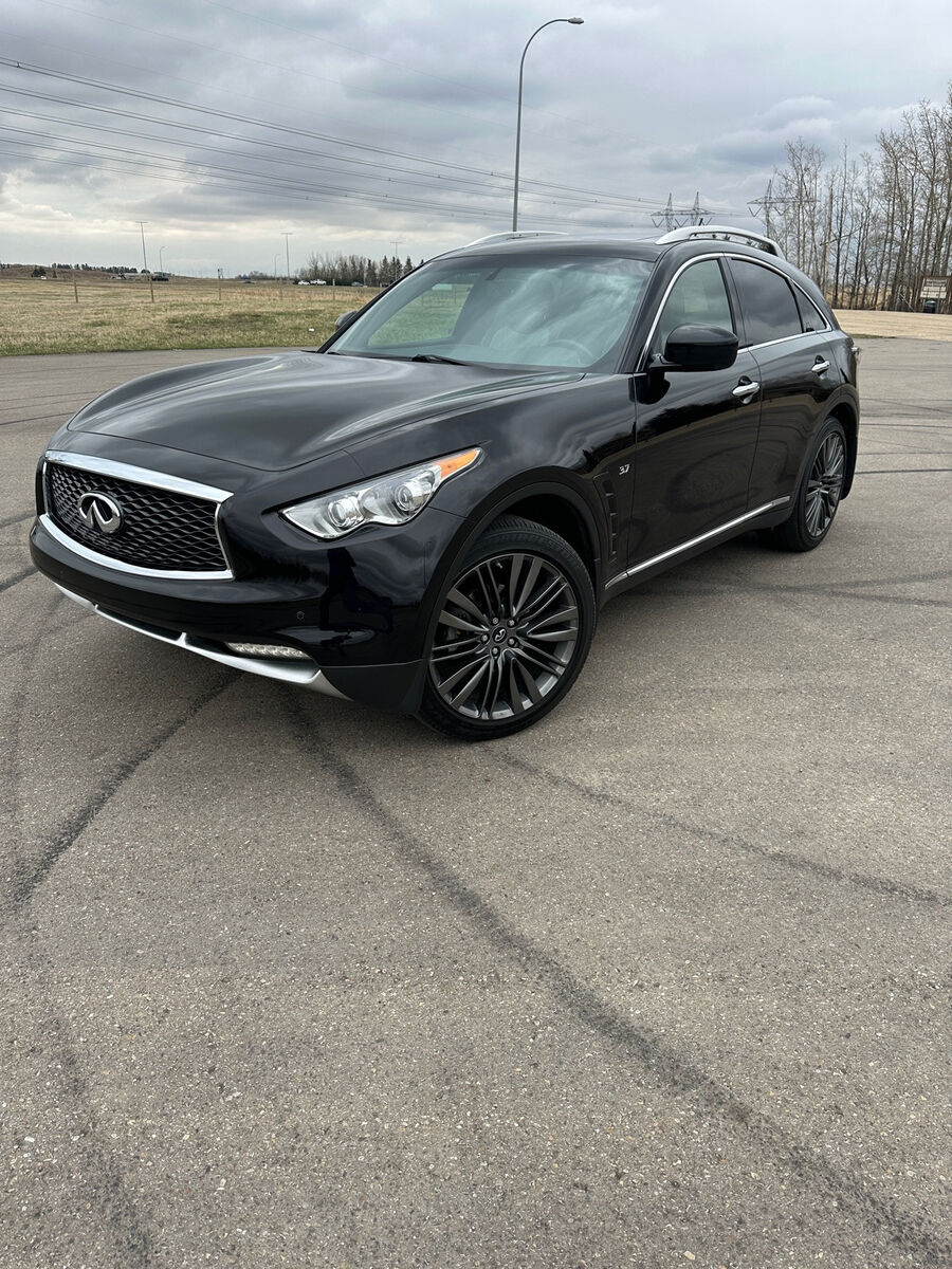 Infiniti QX70