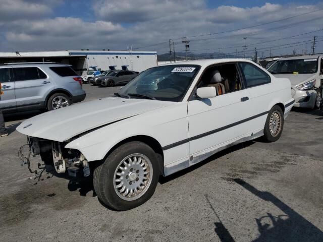 BMW 318iS