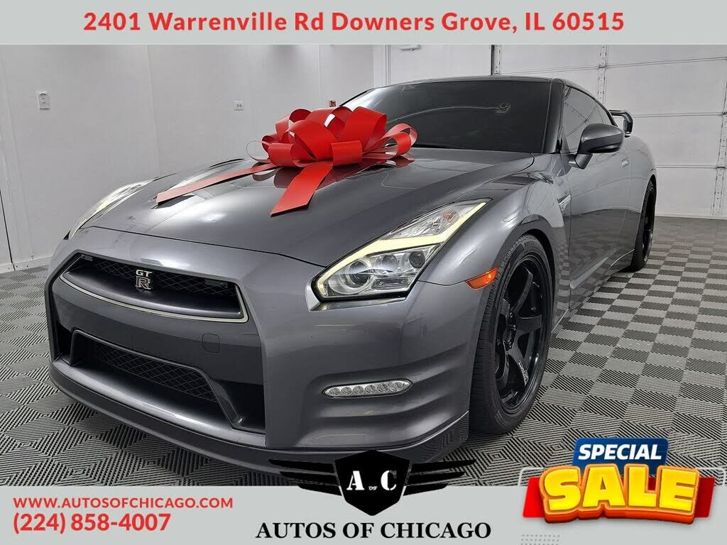 Nissan GT-R