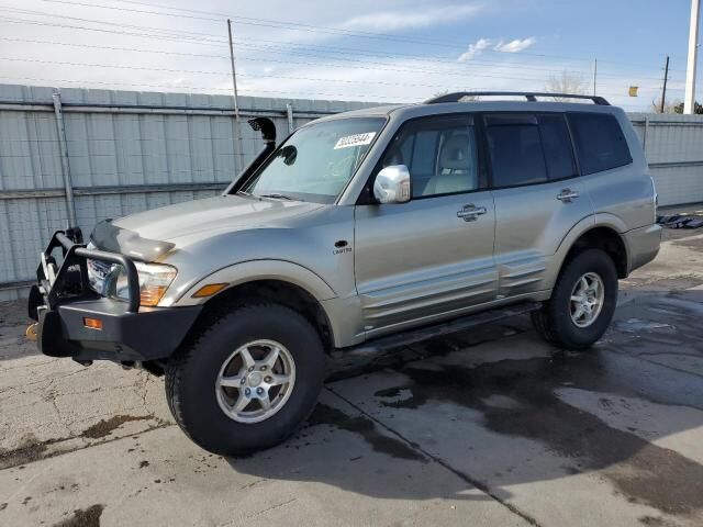 Mitsubishi Montero