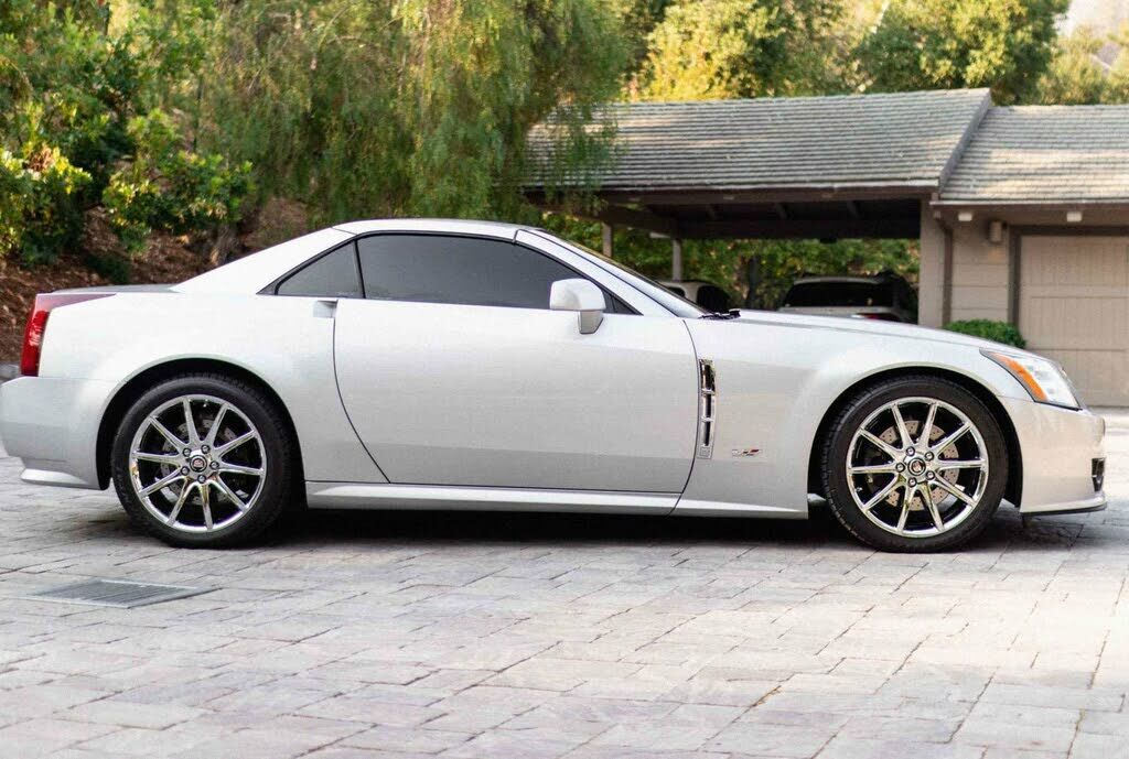 Cadillac XLR