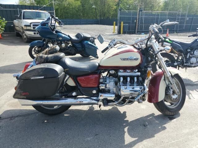 Honda GL1500C (VALKYRIE)