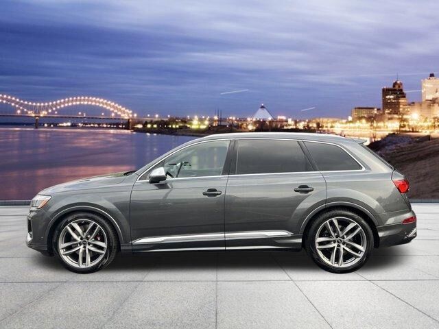 2025 Audi SQ7