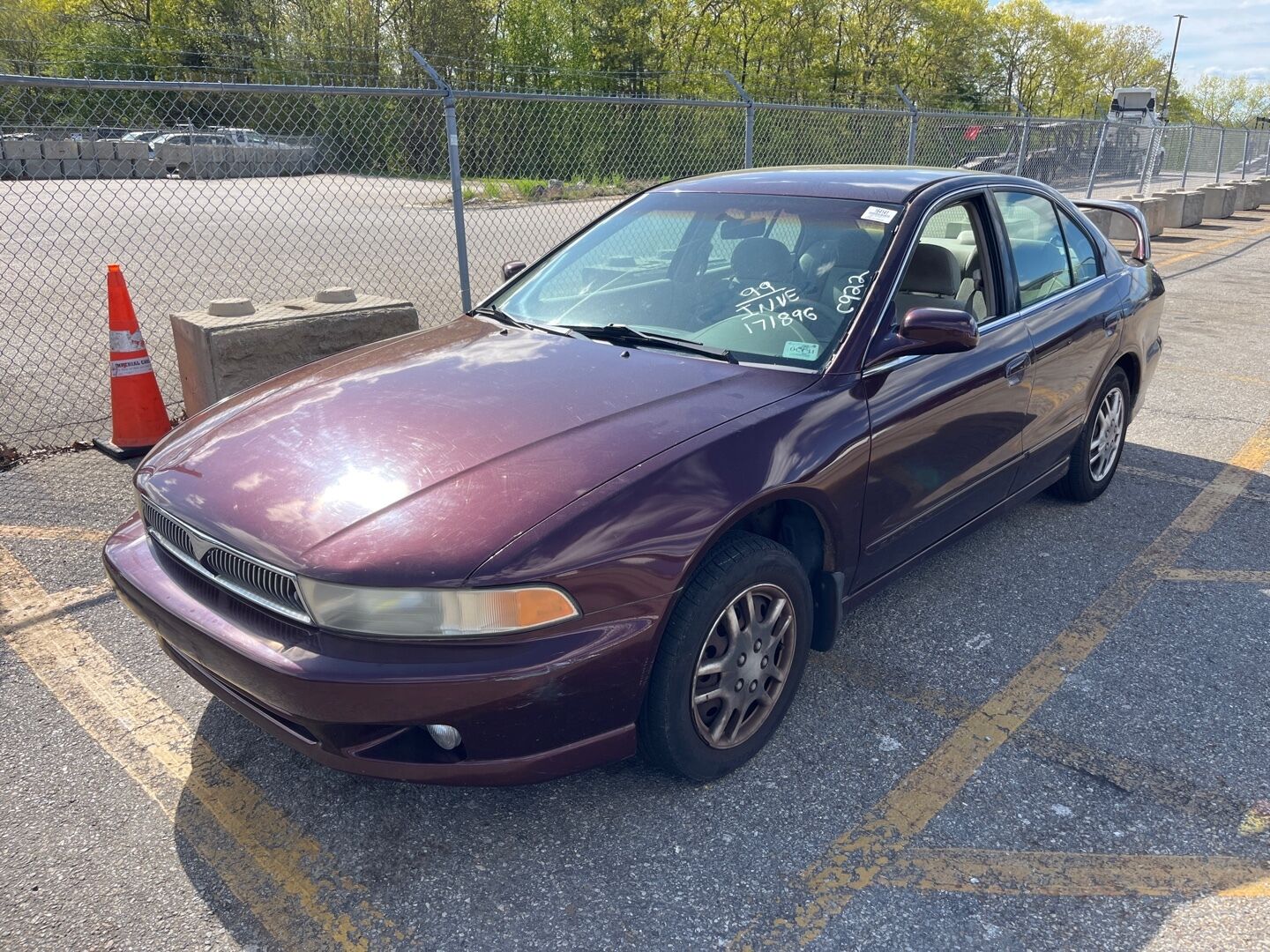 Mitsubishi Galant