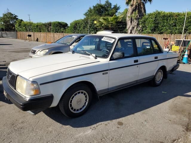 Volvo 240 Series