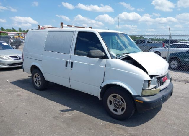 GMC Safari