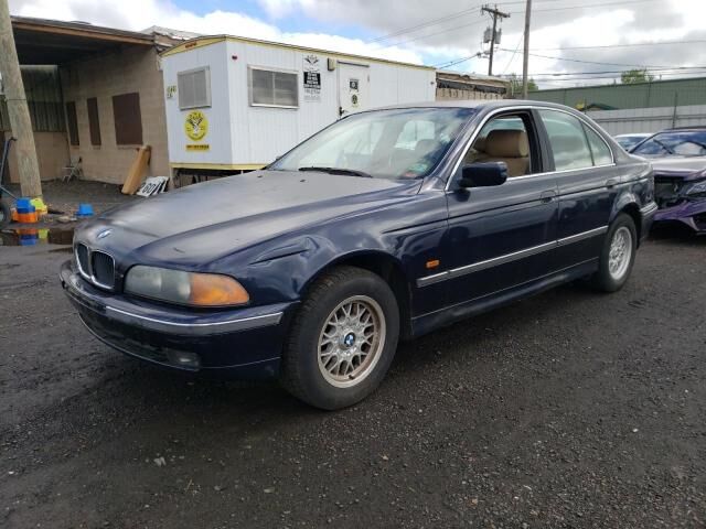 BMW 528i