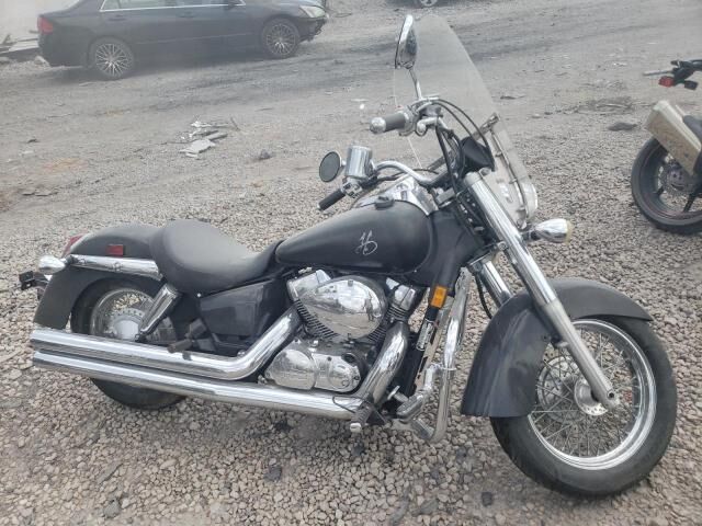 Honda VT750 (Shadow Aero)