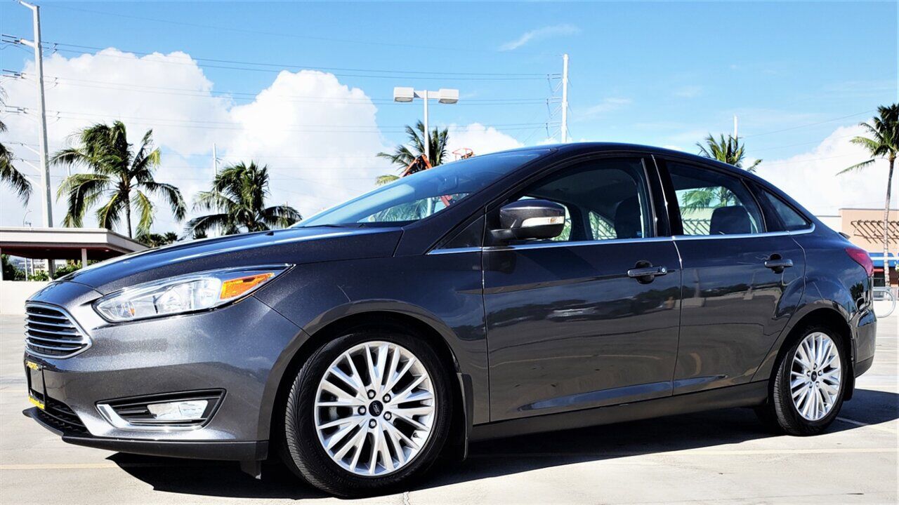 2016 FORD Focus