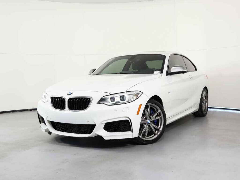 BMW M235i