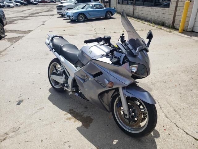 YAMAHA