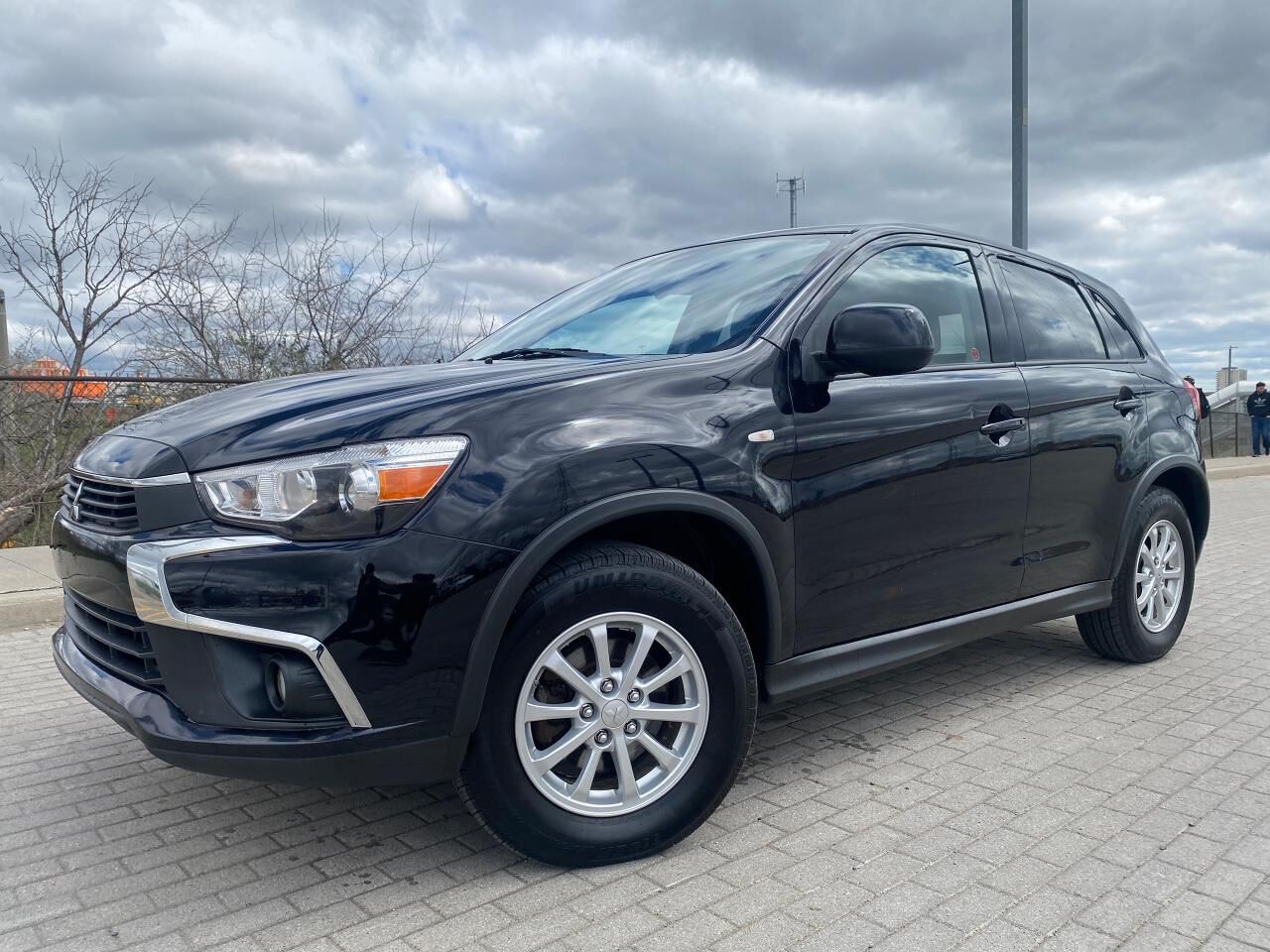 Mitsubishi RVR