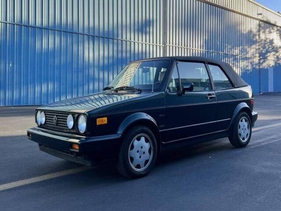 Volkswagen CABRIOLET