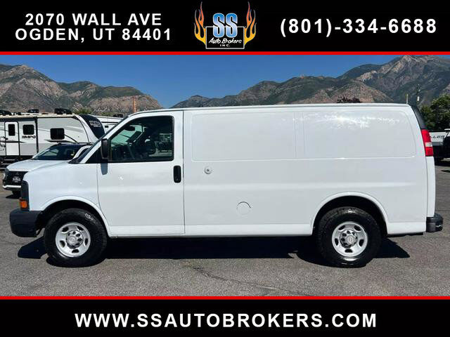 2012 CHEVROLET Express