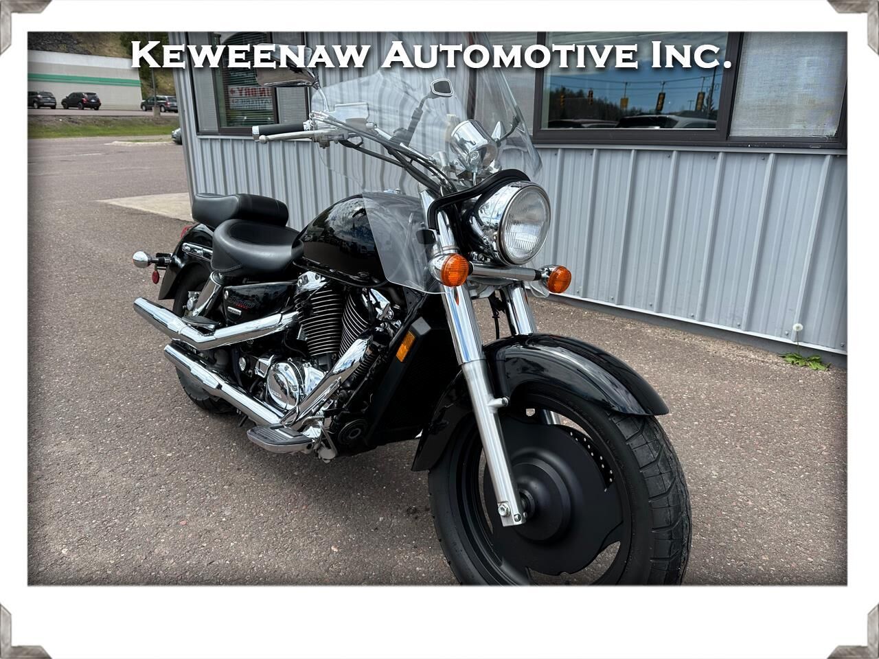 Honda VT1100C2 (SHADOW SABRE)