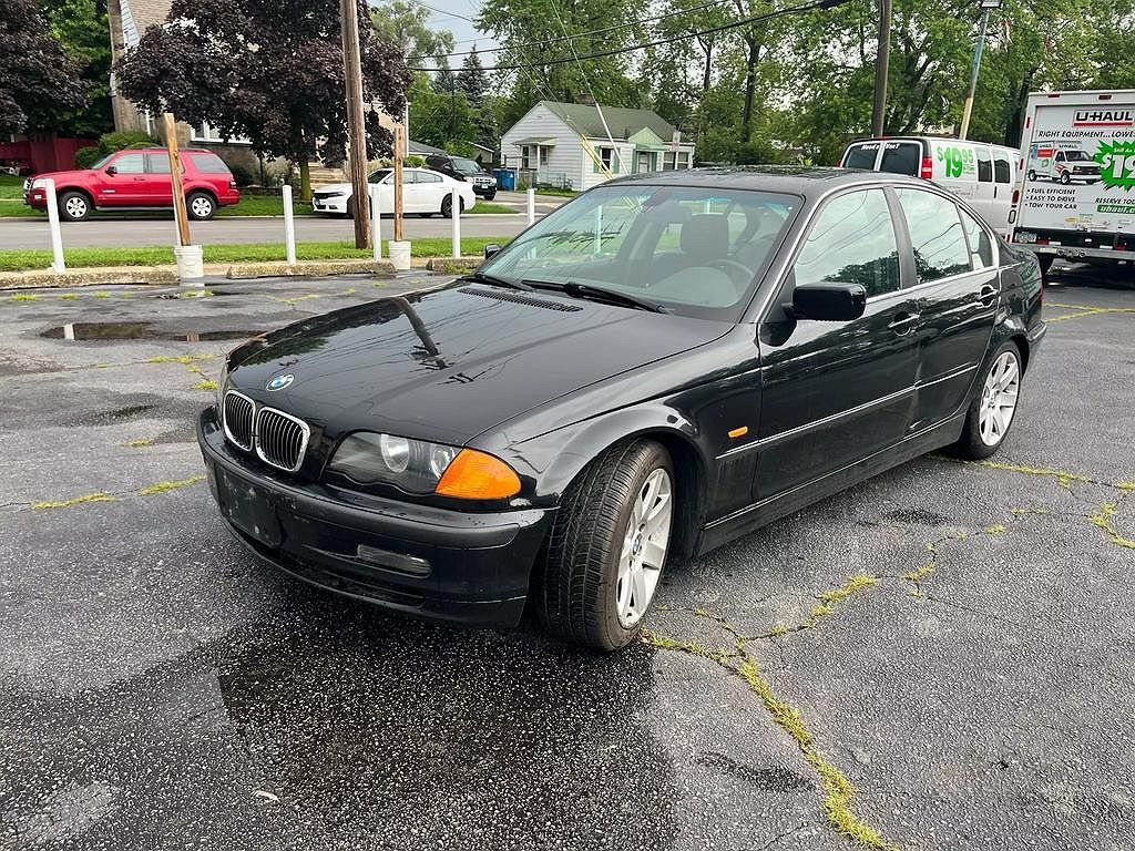 BMW 328i