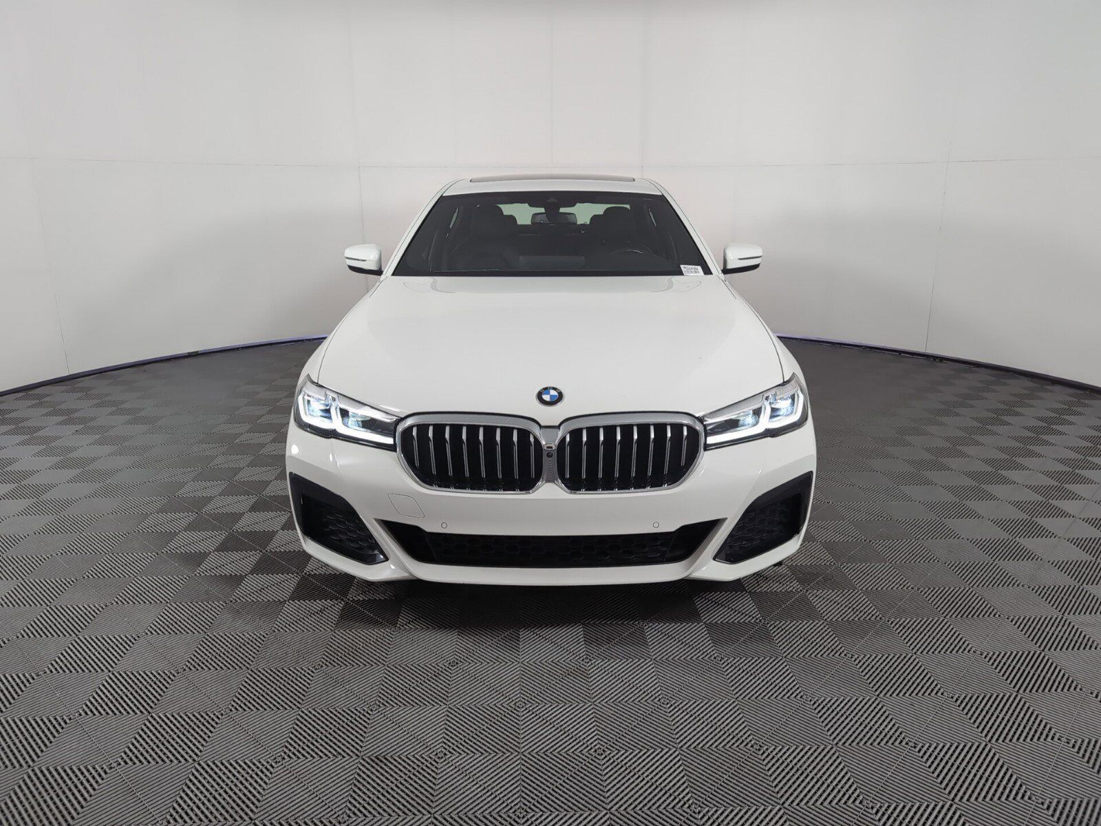 2021 BMW 530i