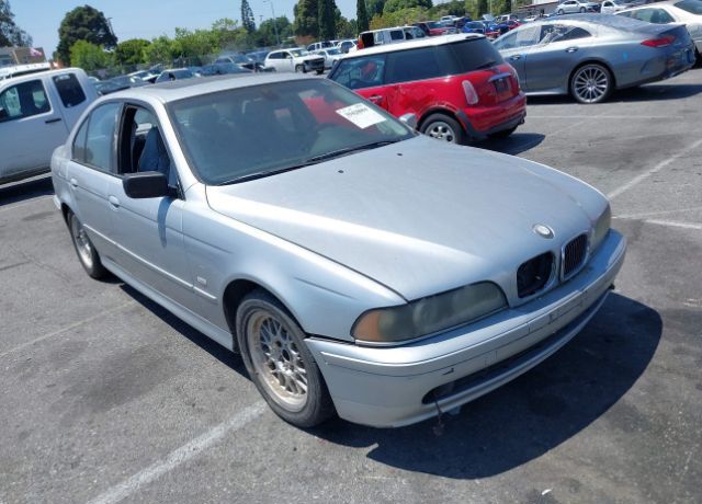 BMW 540i