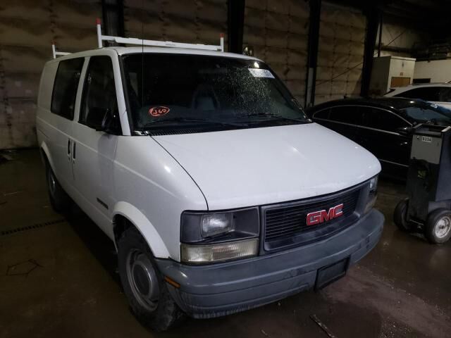 GMC Safari