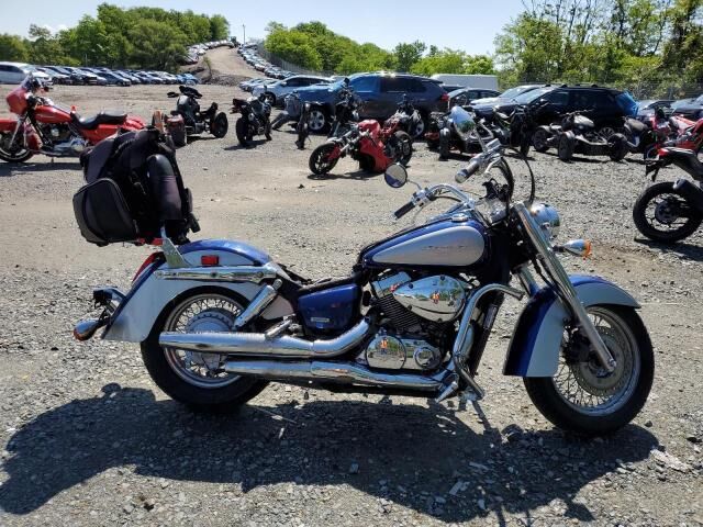 Honda VT750 (Shadow Aero)