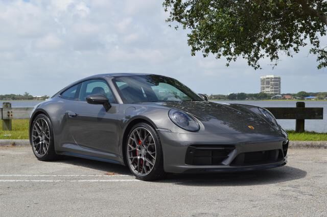 2022 PORSCHE 911