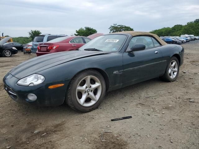Jaguar XK8
