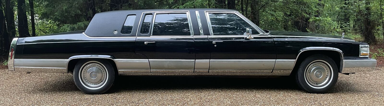 Cadillac Brougham