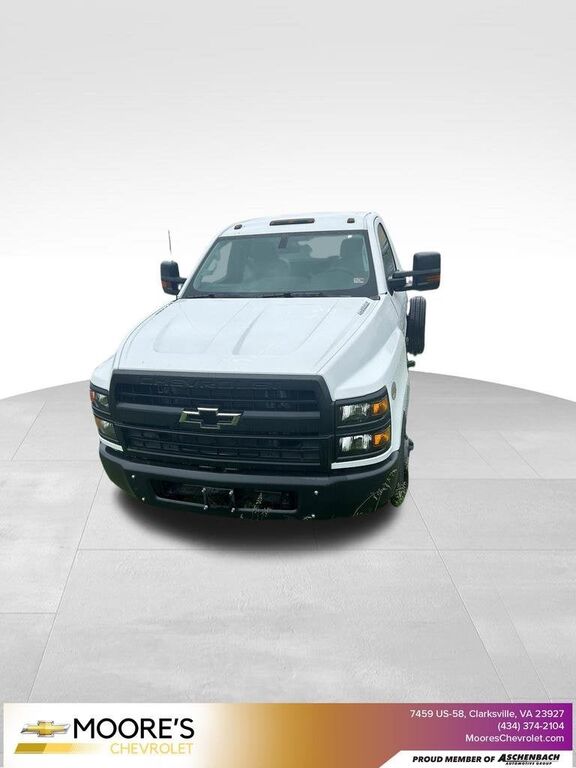 2023 GMC Silverado Medium Duty