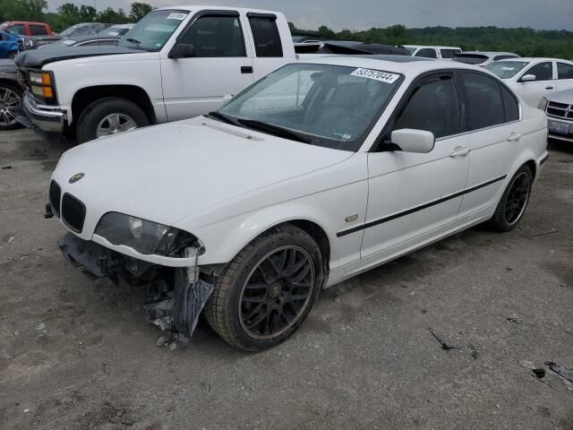 BMW 328i