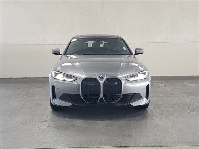 2024 BMW i4
