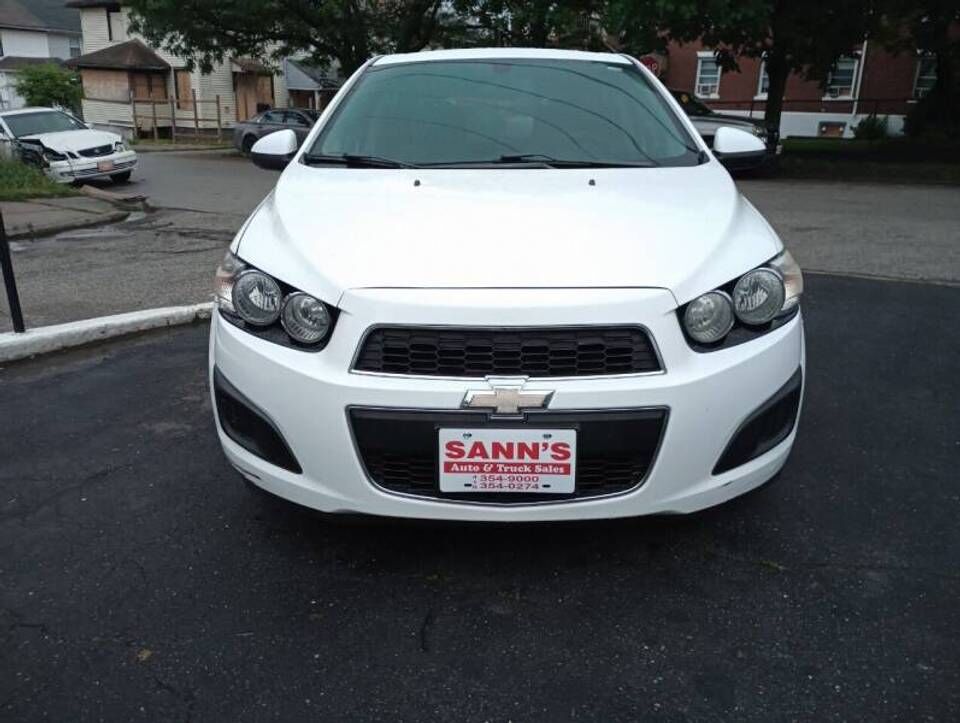 2014 CHEVROLET Sonic