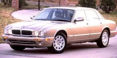Jaguar XJ6