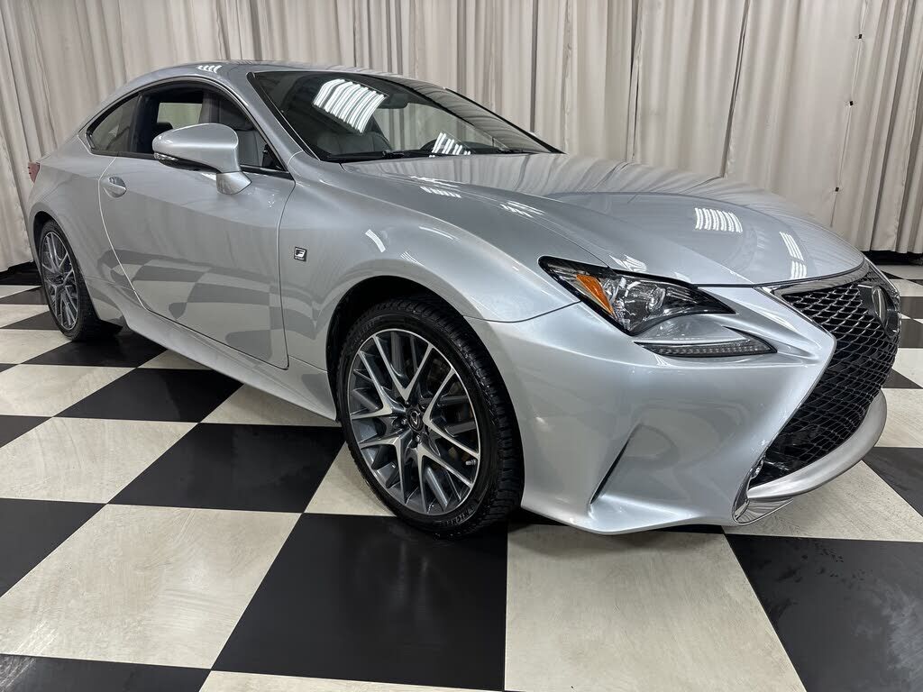 Lexus RC