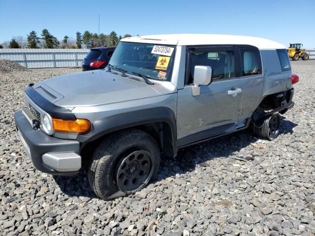 Toyota FJ Cruiser