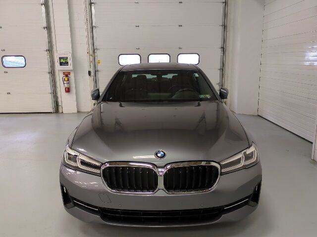 2021 BMW 530i