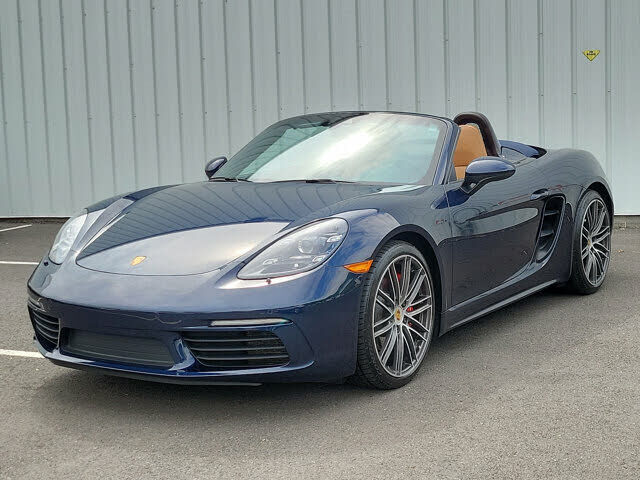 PORSCHE