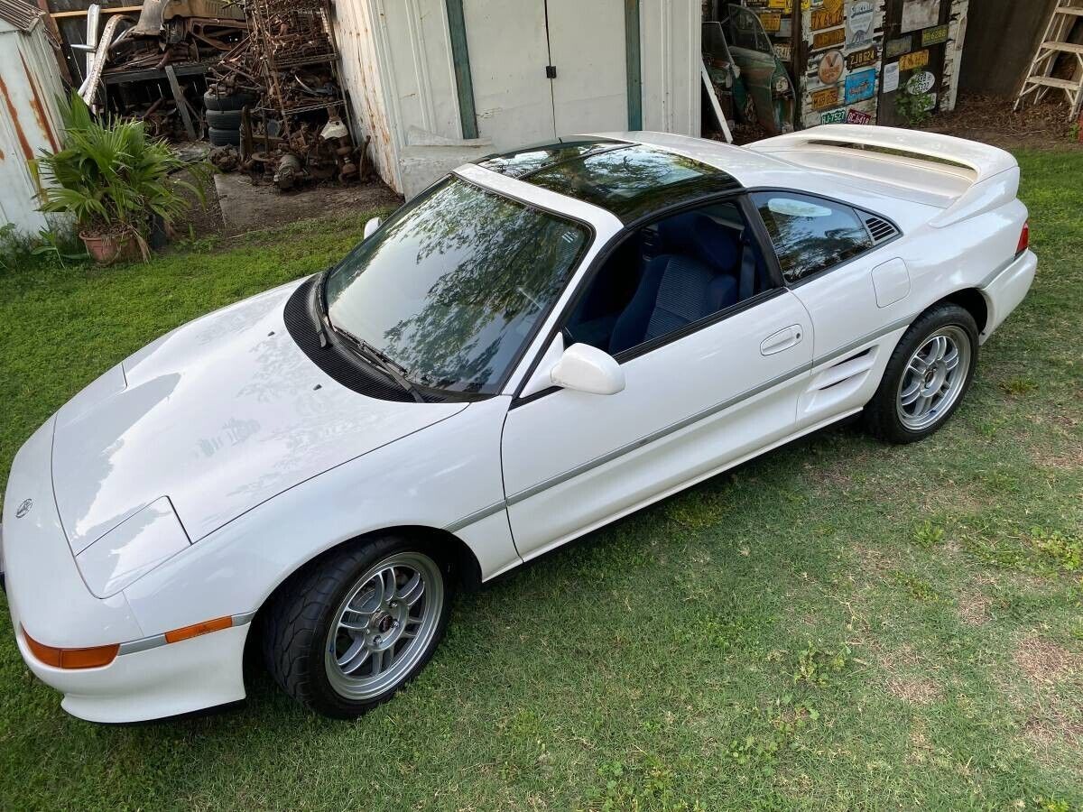 Toyota MR2